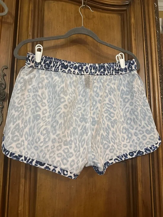 NEW Johnny Was CALME Blue Leopard Print Board Drawstring Beach Shorts Medium - Picture 13 of 15